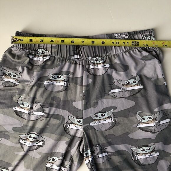 Star Wars Slumber Baby Yoda Longe Jogger Munki Disney Grogu Size Small - Picture 5 of 13
